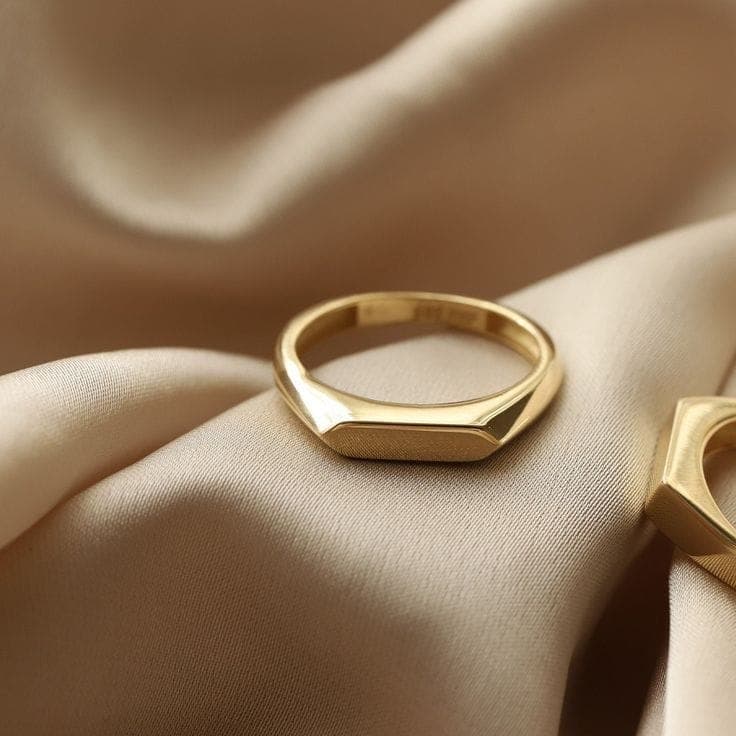 His & Hers Gold Signet Ring Set